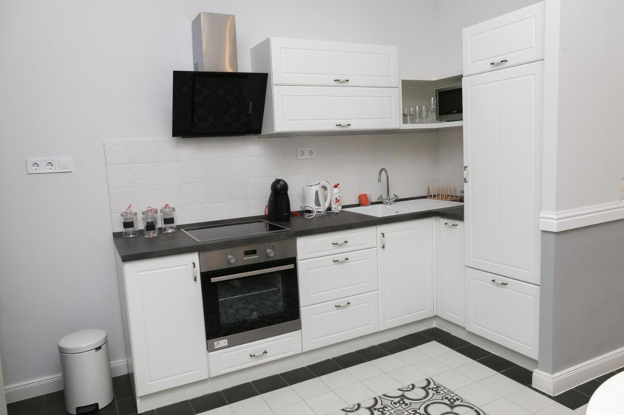 Luxurious Apartments At City Center 부다페스트 외부 사진
