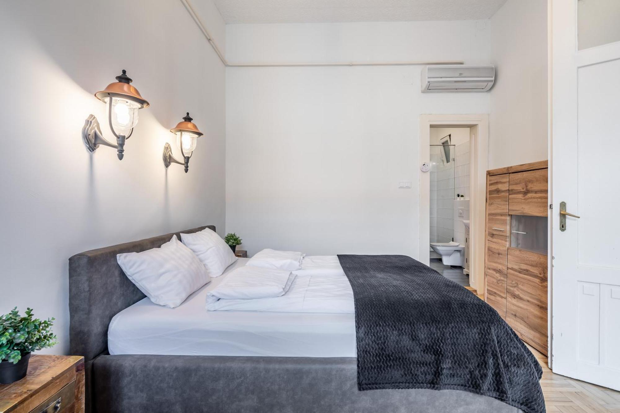 Luxurious Apartments At City Center 부다페스트 외부 사진