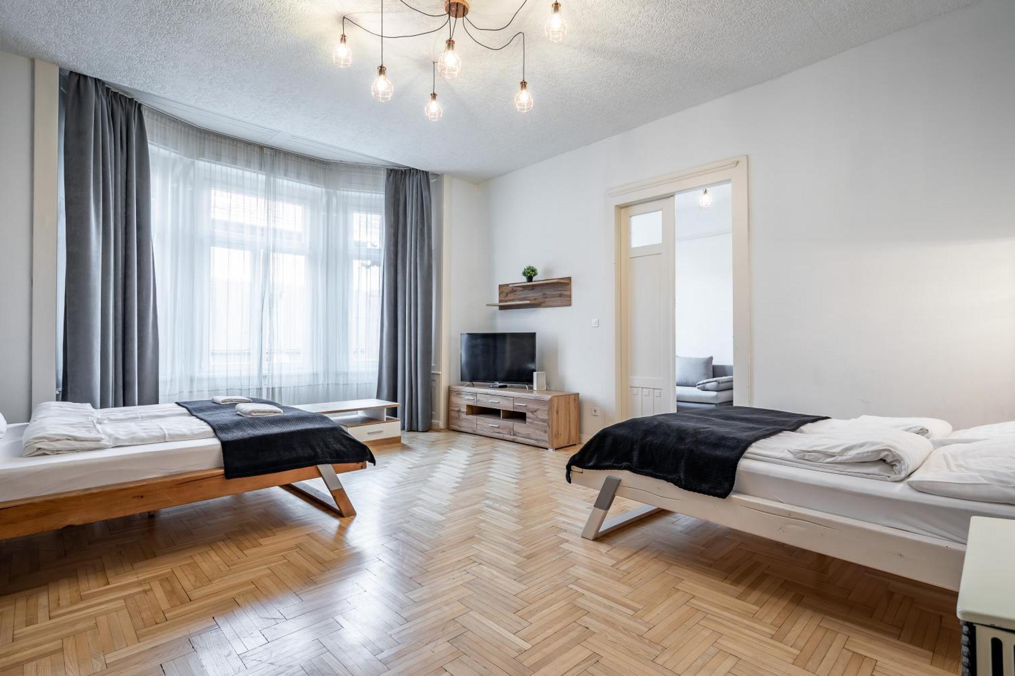 Luxurious Apartments At City Center 부다페스트 외부 사진